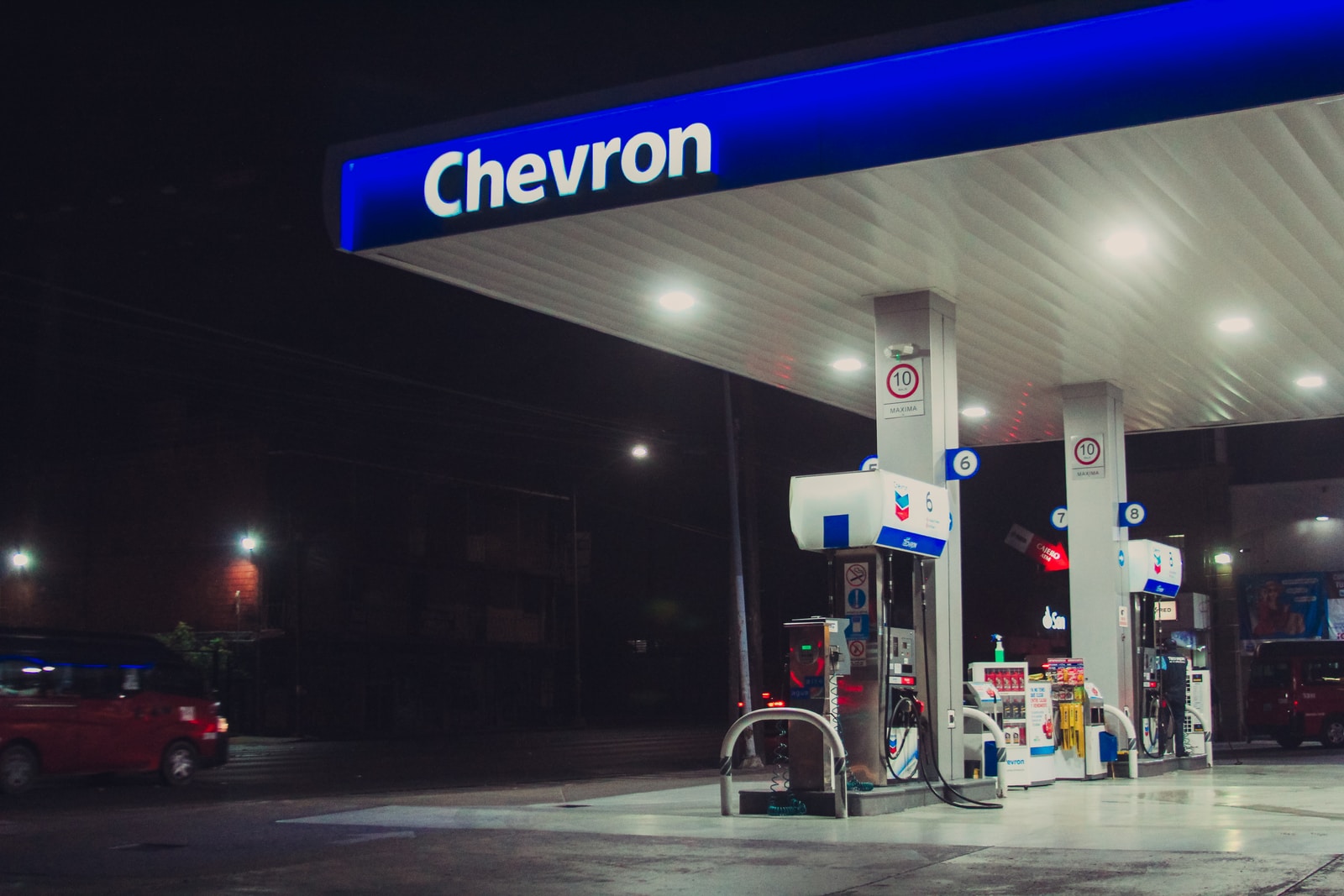 Chevron объявляет о планах капитальных вложений в размере $15 млрд, а также  увеличивает выкуп акций - BestStocks
